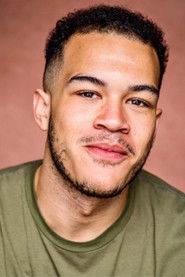 Kiren Kebaili-Dwyer is Hamlet