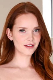 Chloe Foxxe