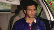 Dev Finds Nitya's Locket