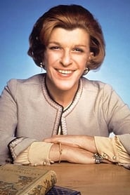 Nancy Walker headshot