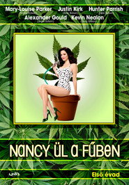 Nancy ül a fűben 1. évad plakát