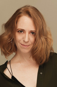 Marta Santandreu as Médica