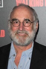 Jeffrey DeMunn is Dr. Dan Fairchild