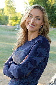 Alesandra Durham 640x960