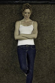 Nadine Wright 666x1000