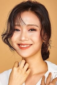 Lee Rang-seo as Victory Hair & Makeup Client