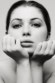Sammi Hanratty photo 4