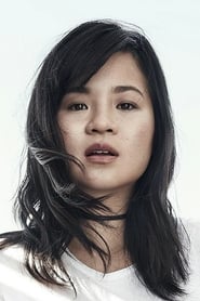 Kelly Marie Tran is Raya (voice)