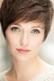 Kat Steffens headshot