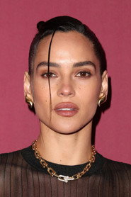 Adria Arjona photo 7