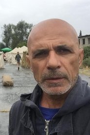 Fatmir Koçi headshot