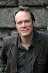 Andrew Garman as John O'Brien