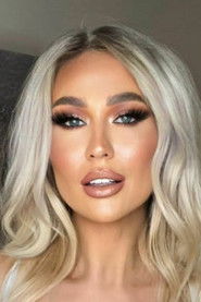 Photo de Sophie Reade, qui joue Zara dans Evermore