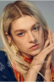 Hunter Schafer 750x1125