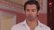 Arnav Saves Khushi