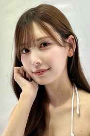 Tsumugi Akari