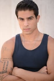 Luke Valen as Ricardo