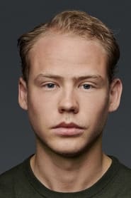 Edvard Olsson as Patrik