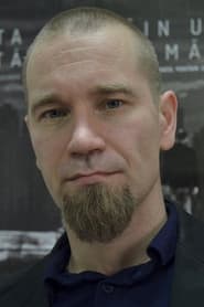 Jukka Karkkainen headshot