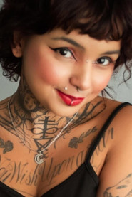 Annie Clementine