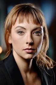 Amber Luallen as Female Patient