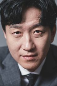 Yoon Se-woong as [Teacher]