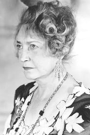 Georgia Caine as Aunt Arabella