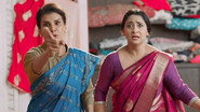 Vidya and Kaveri chase down a thief!