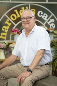 Ian Smith as Ken Wallis