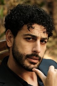 Hakan Ummak as Ömer