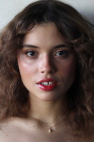 Julia Lemos photo 2