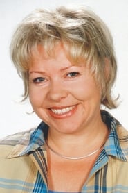 Daniela Hoffmann as Petra Weingart