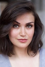 Georgia Warner as Piper