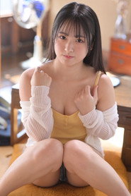 中森ななみ
