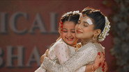 Maira embraces Abhira