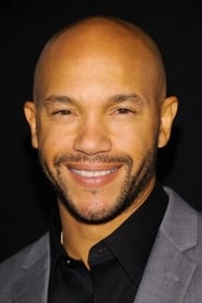 Stephen Bishop as Loie Harris