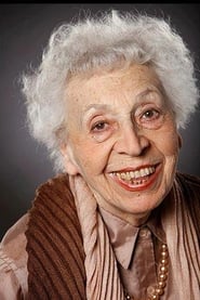 Márta Bakó as Grandma Canty