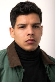 Anyelo Mérida as Deliveryman