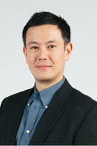 Lucas Kwan Peterson as Photographer