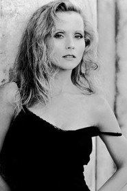 Melanie Kinnaman photo 3
