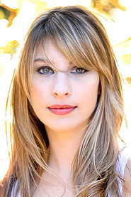 Melissa Burdey photo 2
