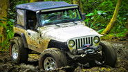 Mud Slinging Hawaiian 4x4 Vacation with Tube Sock the Jeep