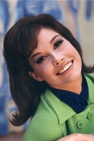 Mary Tyler Moore as Self - Guest