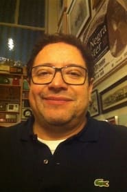 Fernando Solís as Líder de los Bulliciosos (voice)