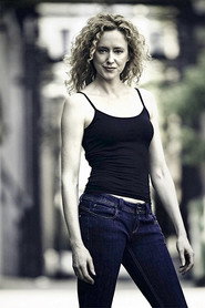 Nadine Wright 666x1000