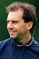 Lionel Charbonnier as Self - Gardien