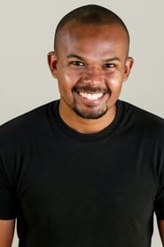 Jorge Navarro as Rental Attendant