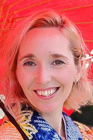 Elisabeth Llopis as Self - Presenter