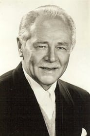 Charles Ruggles is Horace Applegate