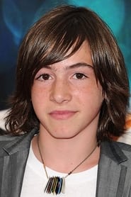 Jonah Bobo as Ethan